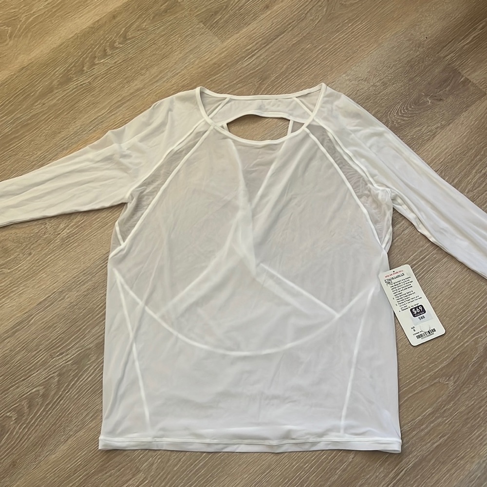 Lululemon long sleeve mesh shirt with back opening. If you’re lucky LS Tee II